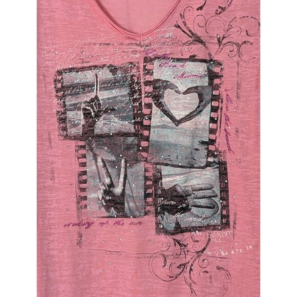 Lane Bryant LOVE Graphic V-Neck T-Shirt Womens Plus 26 28 Pink Muslin Stretch - Picture 2 of 6